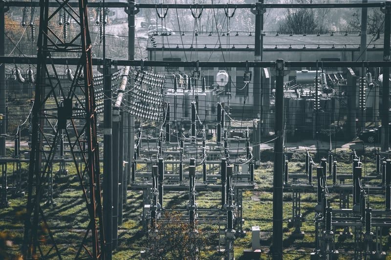 Extension of Time Claims: A Complete UK Guide 2 Bad weather and other relevant events delaying a construction site