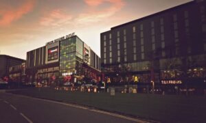 Insights 4 London commercial buildings held as freehold and leasehold premises