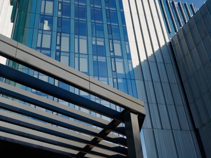 Strategic Property Reorganisation in London: What Local Businesses Need to Know 1 Modern commercial office building representing business property holdings